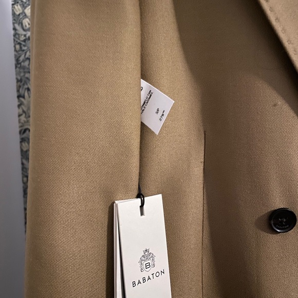 NWT Aritzia Babton 100% wool camel over sized blazer - Picture 4 of 4